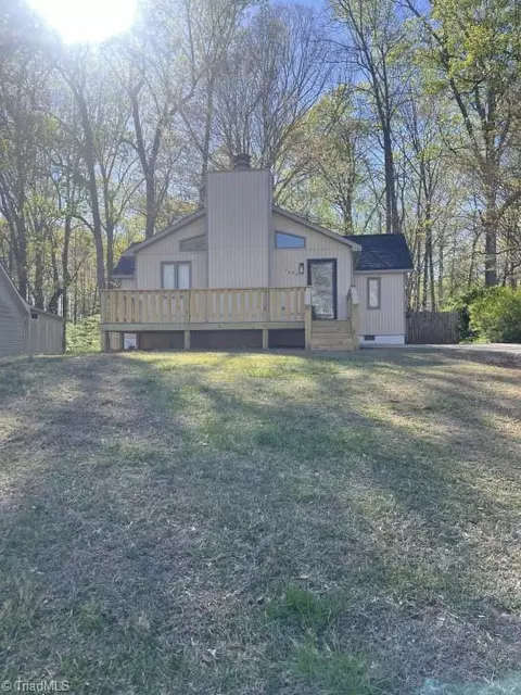 3090 Buchanan St, Winston Salem, NC 27127
