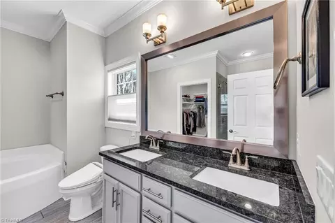 Bath - 2806 Fallin Ct, High Point, NC 27262 photo 2 of 4