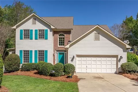 1607 Lakeland Pt, High Point, NC 27265