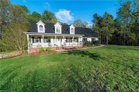 6495 Pine Hall Rd, Belews Creek, NC 27009