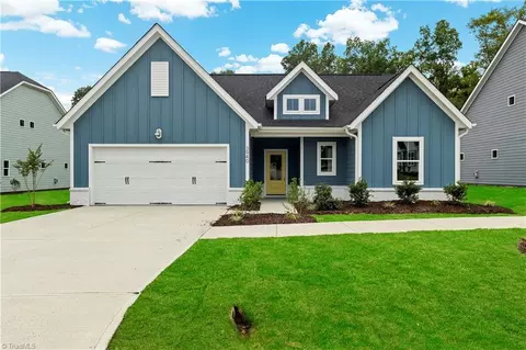 3940 Waterstone Ct, Kernersville, NC 27284
