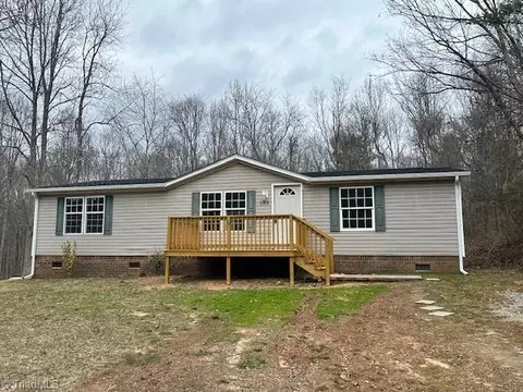 388 Parker Ln, Moravian Falls, NC 28654