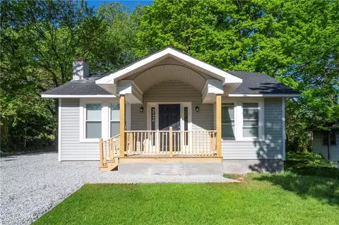 4428 Stowe St, Winston Salem, NC 27105