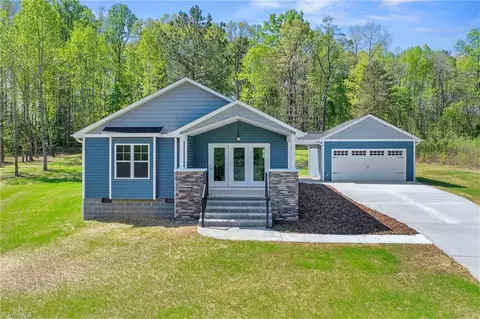 297 Headen Hills Dr, Lexington, NC 27292