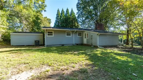 Exterior - 1111 Fields St, Eden, NC 27288 photo 3 of 4
