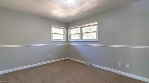 Bedroom - 1111 Fields St, Eden, NC 27288 photo 4 of 8