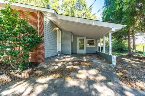 1111 Fields St, Eden, NC 27288