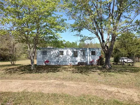 10061 Nc Highway 700, Pelham, NC 27311