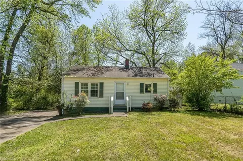 1808 Phillips Ave, Greensboro, NC 27405
