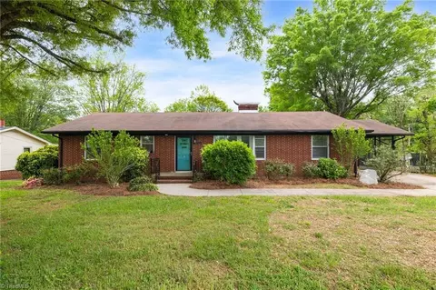 966 Grooms Rd, Reidsville, NC 27320