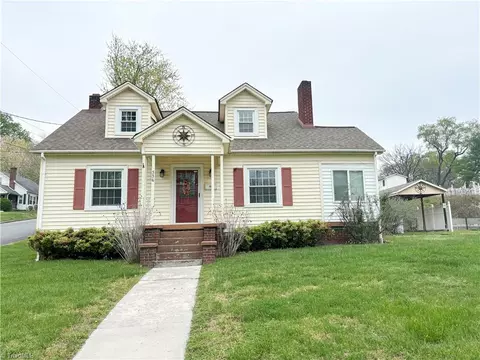 336 Worth St, Mount Airy, NC 27030