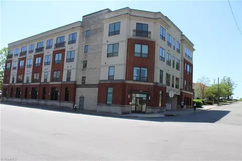 411 Washington St W #101, Greensboro, NC 27401