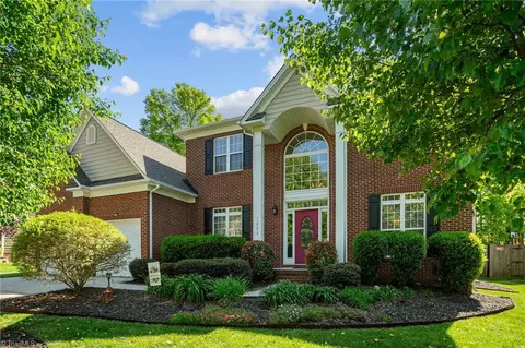 3004 Maple Branch Dr, High Point, NC 27265
