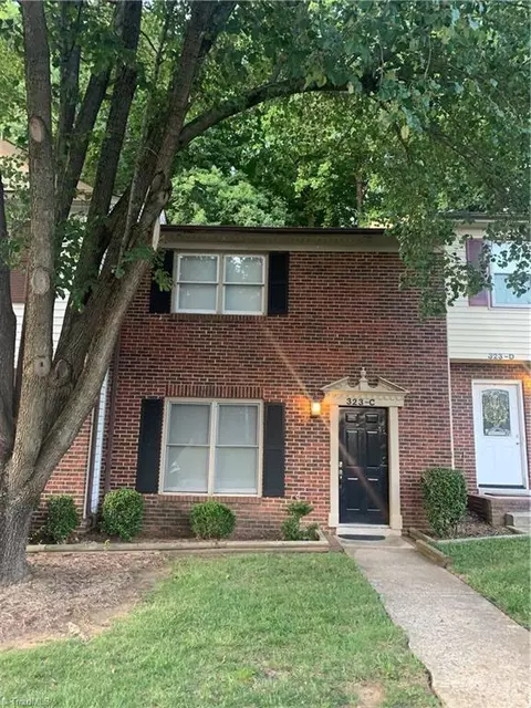 323 Montcastle Dr E #C, Greensboro, NC 27406