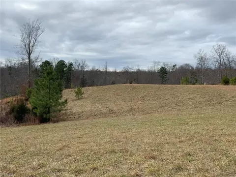 4063 Beckerdite Rd, Sophia, NC 27350