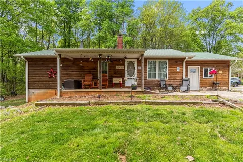 160 Link Rd, Elkin, NC 28621 photo 1