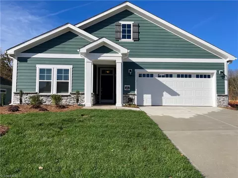 211 Mountain Maple Dr, King, NC 27021