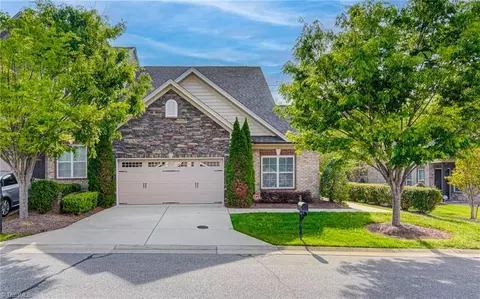 1435 Neville Gardens Ln, Winston Salem, NC 27103