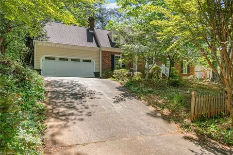 302 Tower Ln, Greensboro, NC 27410
