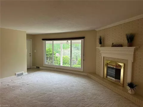 Living - 3610 Rolling Rd, High Point, NC 27265 photo 3 of 3