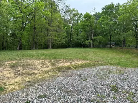 Exterior - 3610 Rolling Rd, High Point, NC 27265 photo 8 of 9
