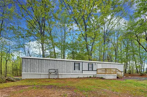 3400 Kidds Mill Rd, Franklinville, NC 27248