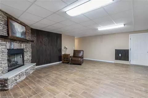 Living - 2939 Tall Cedar Ln, Trinity, NC 27370 photo 6 of 7