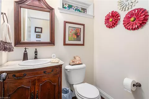 Bath - 2939 Tall Cedar Ln, Trinity, NC 27370 photo 1 of 7