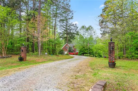 Exterior - 2939 Tall Cedar Ln, Trinity, NC 27370 photo 2 of 13