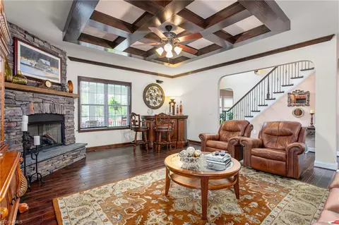 Living - 2939 Tall Cedar Ln, Trinity, NC 27370 photo 3 of 7