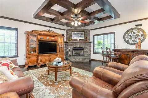 Living - 2939 Tall Cedar Ln, Trinity, NC 27370 photo 2 of 7