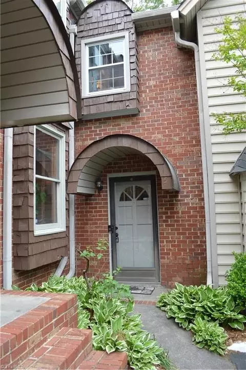 855 6th St W #5, Winston Salem, NC 27101