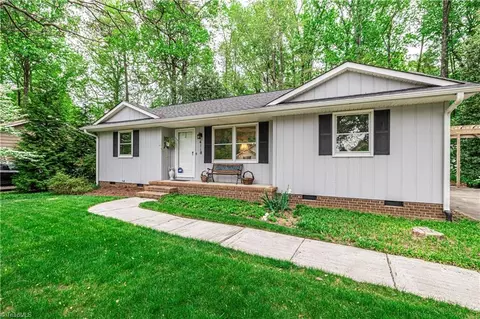 4118 Elmyra Dr, Greensboro, NC 27407