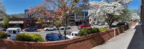 116 Grand Blvd #4K, Boone, NC 28607