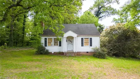1715 Rotary Dr W, High Point, NC 27262