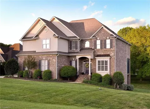 6090 Clopton Dr, Greensboro, NC 27455
