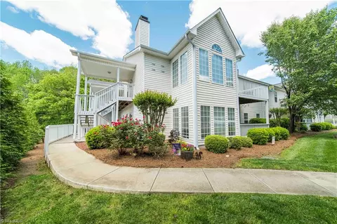 7506 Riverview Knoll Ct, Clemmons, NC 27012