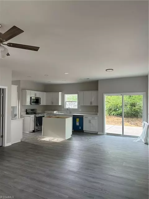 Kitchen - 2410 Lowe Ave, High Point, NC 27260 photo 3 of 6