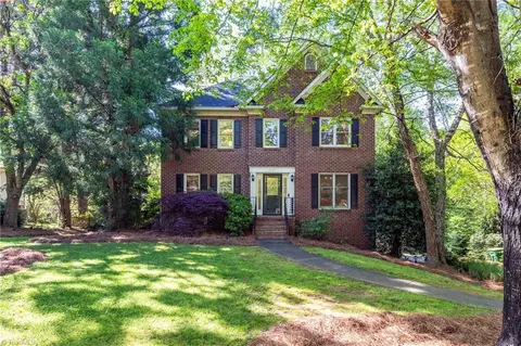 450 Saddlebrook Cir, Lewisville, NC 27023