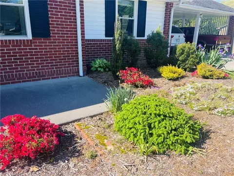 Exterior - 127 Pineview Dr, Mount Airy, NC 27030 photo 5 of 13