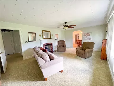 Living - 127 Pineview Dr, Mount Airy, NC 27030 photo 3 of 4