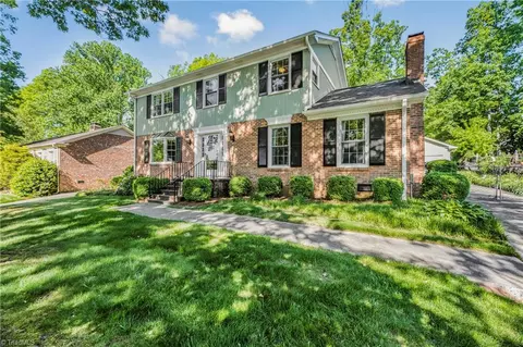 1719 Aftonshire Dr, Greensboro, NC 27410