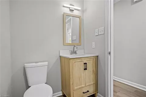 Bath - 4061 Kennedy Ct, Trinity, NC 27370 photo 2 of 2