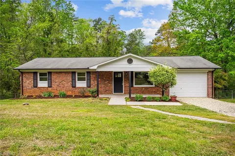 Exterior - 4061 Kennedy Ct, Trinity, NC 27370 photo 2 of 7