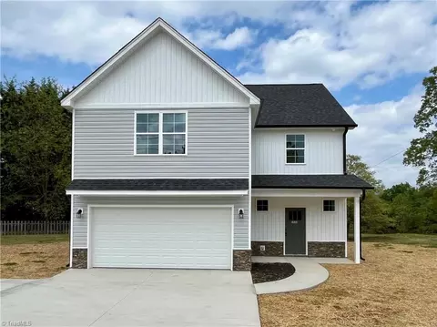 1533 Skeet Club Rd, High Point, NC 27265