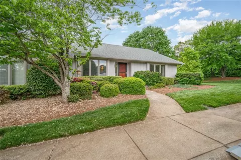 4807 Tamaron Dr, Greensboro, NC 27410