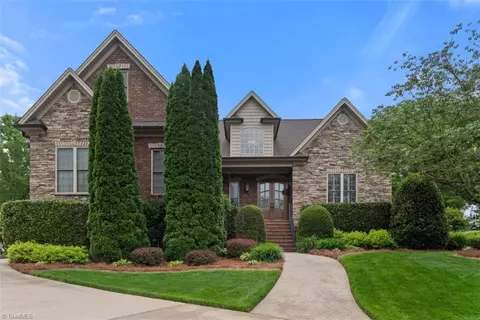 875 Riverbend Dr, Bermuda Run, NC 27006