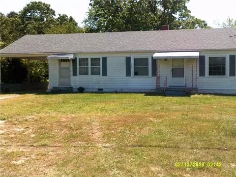 558 Owen St, Star, NC 27356