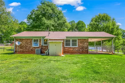 Exterior - 1113 Foxtrot Ct, King, NC 27021 photo 7 of 14