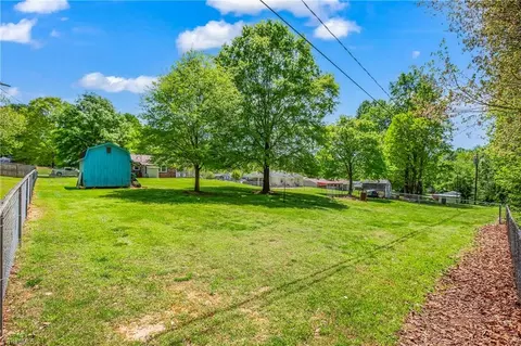 Exterior - 1113 Foxtrot Ct, King, NC 27021 photo 14 of 14
